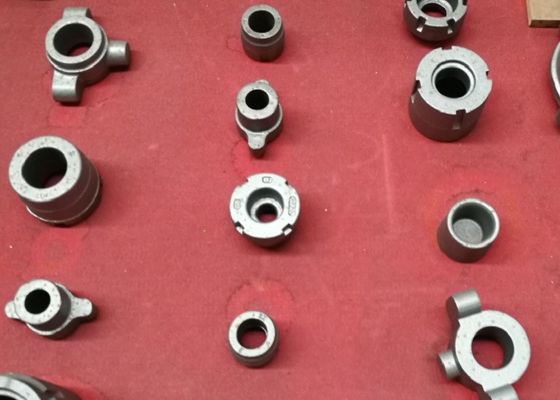 OEM Hochwertige Sandguss-Eisenkleinteile FC250 GG25 HT250 Material für Gabelstapler-Schiene